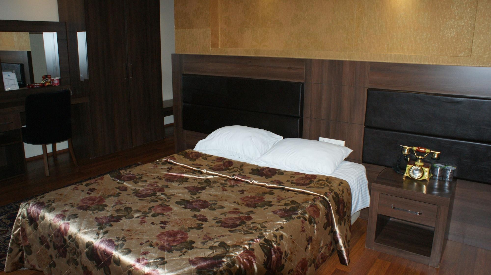 The Istanbul Hotel Exterior foto